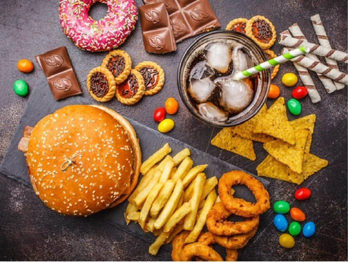 Cheat meal, cheat day hợp lí để giảm cân hiệu quả (Nguồn: Internet)