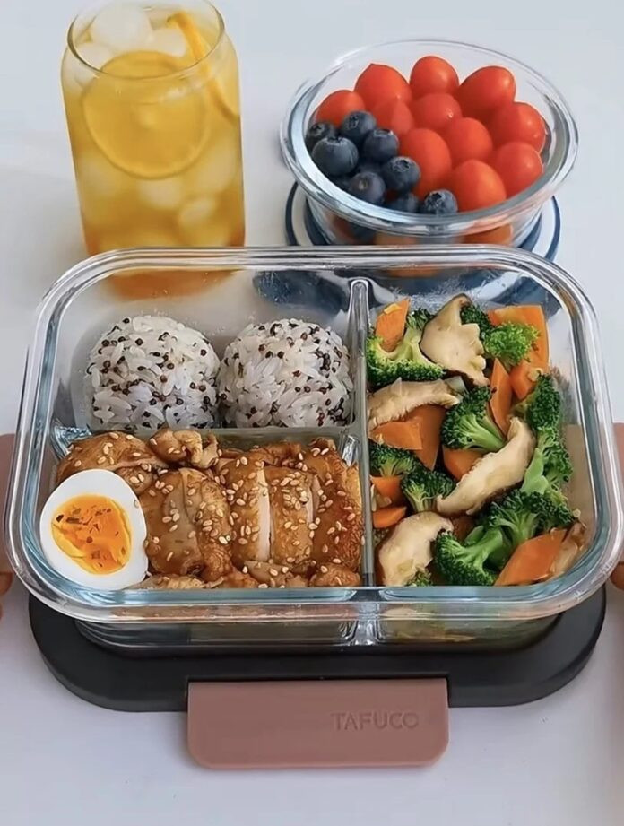 Công thức Bento Đùi Gà Nướng