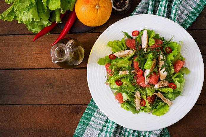 Salad bưởi giúp giảm cân